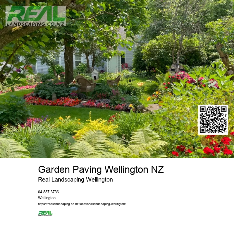 Wellington Garden Paths