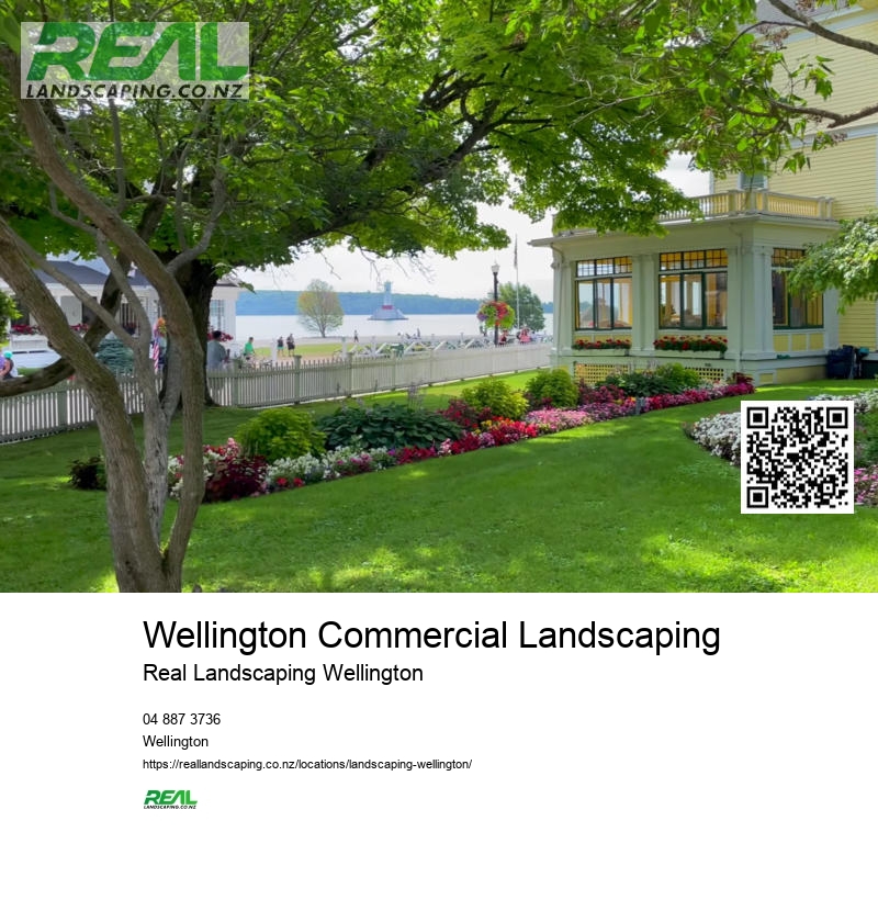 Wellington Commercial Landscaping